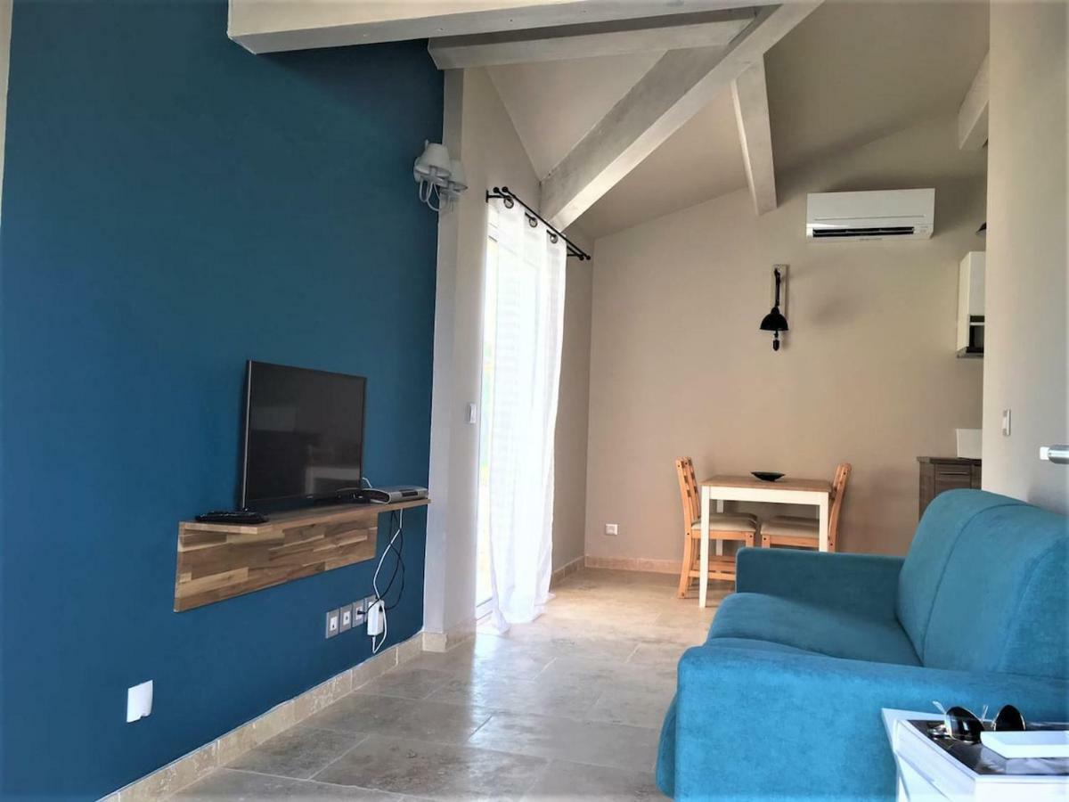Вилла Coquet 2 Pieces Au Calme Avec Piscine Фонвьей Экстерьер фото
